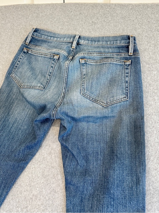 Frame Denim Men's L’Home Slim Straight Jeans in Mid Blue Wash - Picture 9 of 11